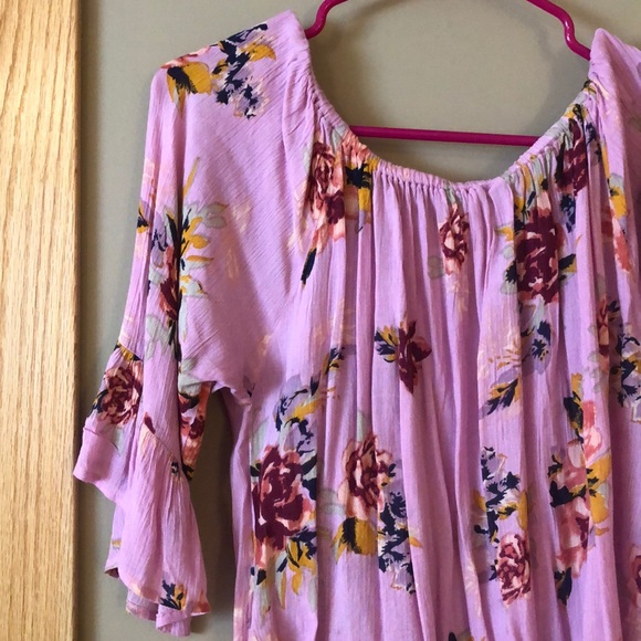 Top - Picture 2 of 2